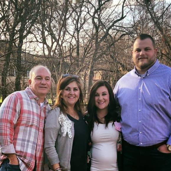 Meet your Posher, Vicki - Picture 1 of 1